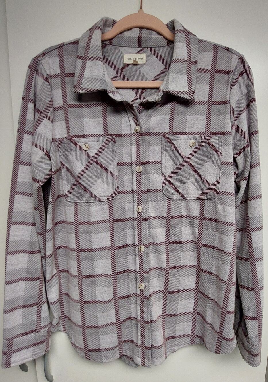 Thread & Supply Button Up ~ Double Pocket ~ Purple ~Collared Neckline Woman's M